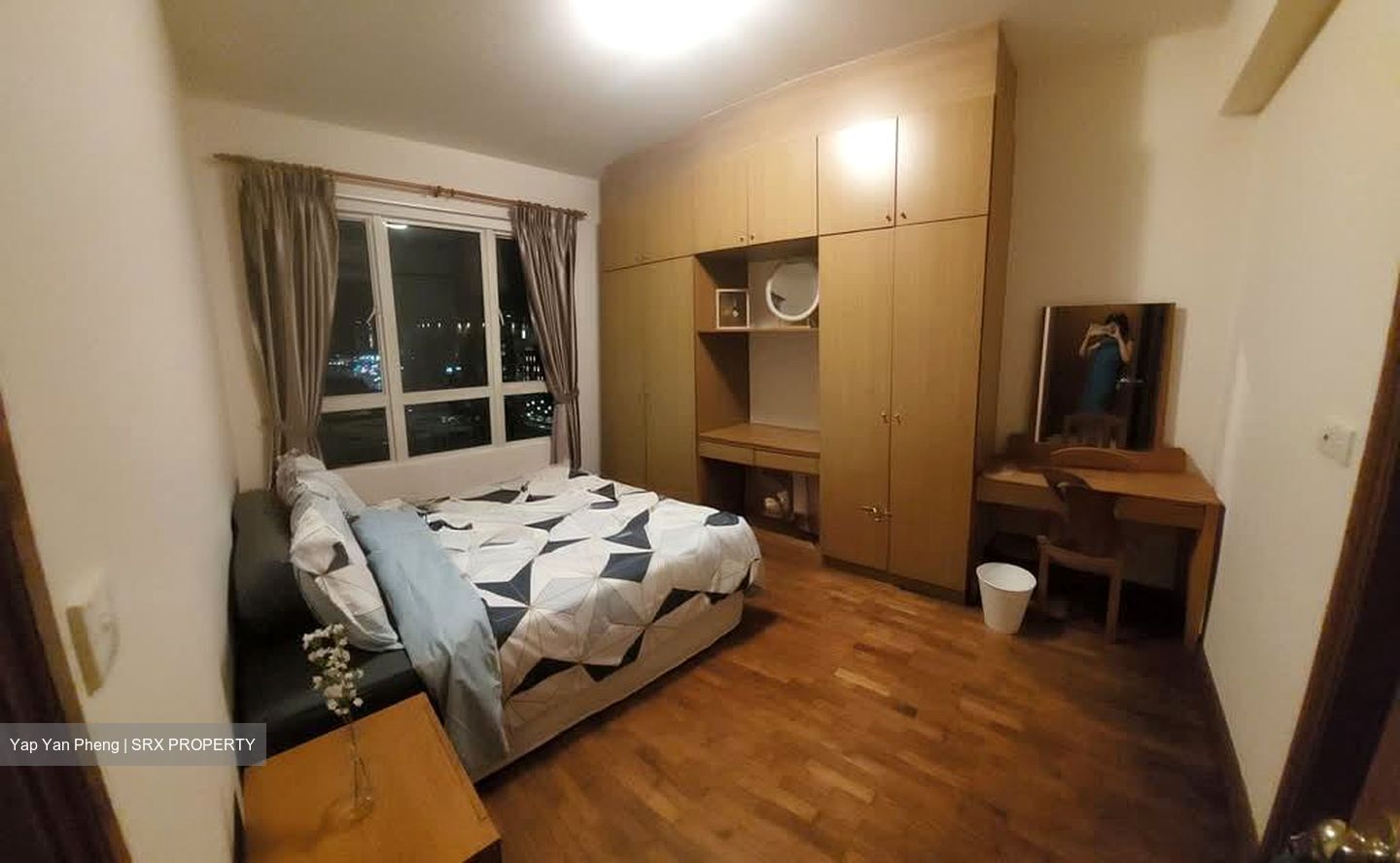 Burlington Square (D7), Apartment #552443781